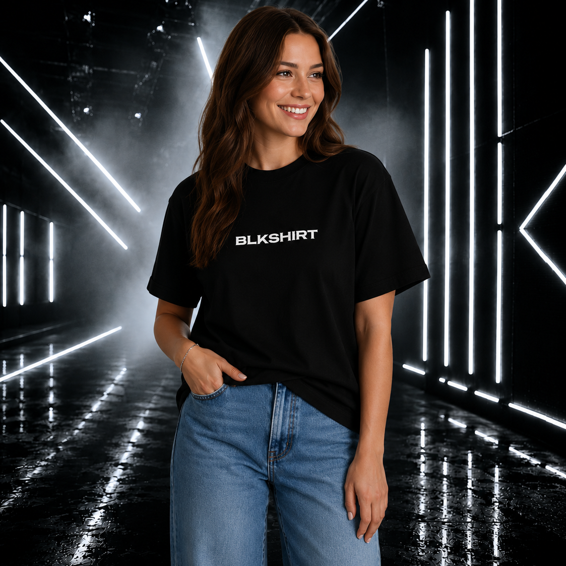 CLASSIC -  T-SHIRT